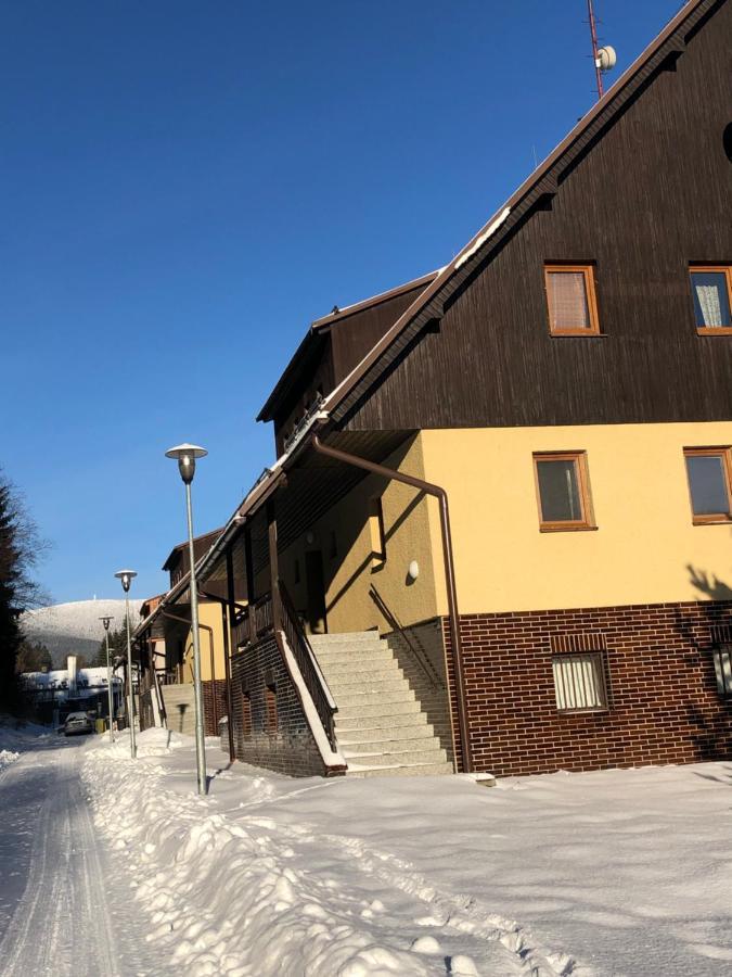Apartman V Zeleni Dolní Morava Extérieur photo